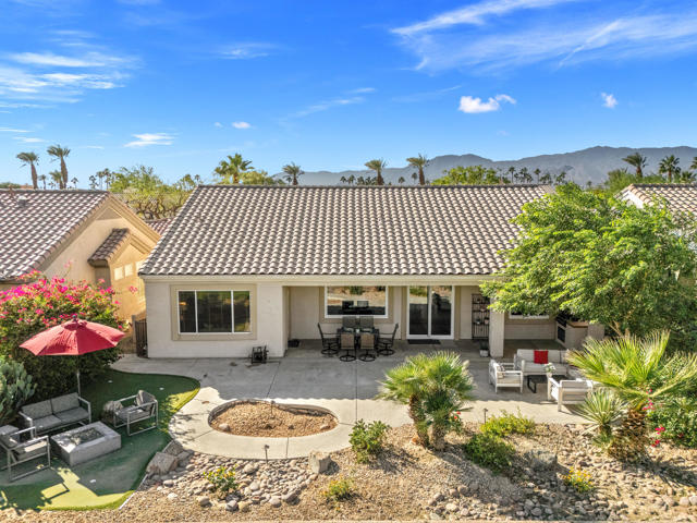 78310 Sunrise Mountain, Palm Desert CA: https://media.crmls.org/mediaz/a4654242-a555-4bee-b797-46d301bc79eb.jpg