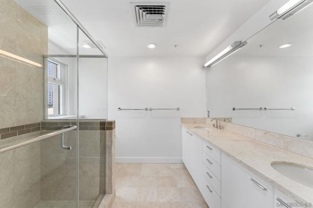 1199 Pacific Hwy, San Diego CA: https://media.crmls.org/mediaz/a4676ca8-ed15-49a9-82b7-8d839f92620d.jpg