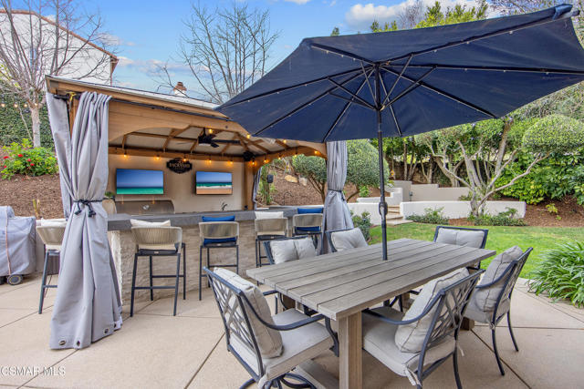 Image 50 of 100 For 1101 Via Hispano