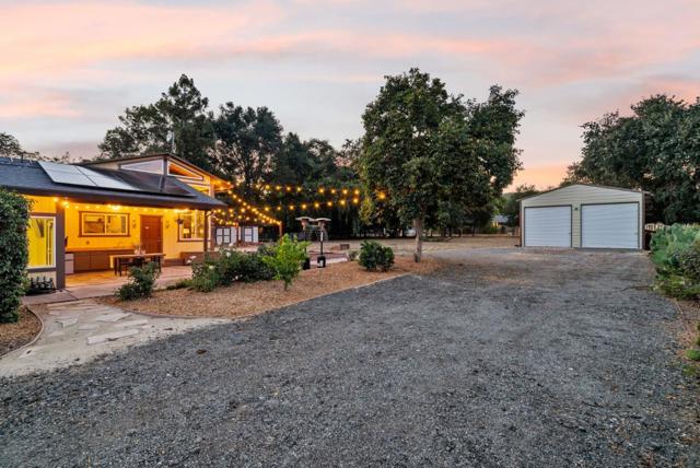 9430 Burchell Road, Gilroy CA: https://media.crmls.org/mediaz/a4681b9b-38c1-4658-8af8-0d6dea25f351.jpg