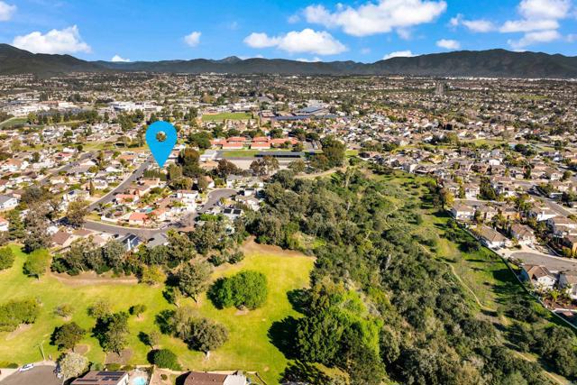 Detail Gallery Image 13 of 14 For 1390 Valencia Loop, Chula Vista,  CA 91910 - 4 Beds | 2 Baths