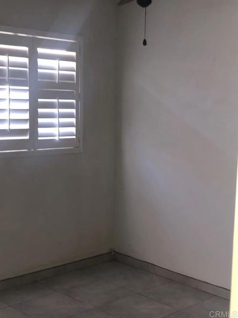 Detail Gallery Image 9 of 9 For 4557 Clairemont Dr., San Diego,  CA 92117 - 2 Beds | 1 Baths