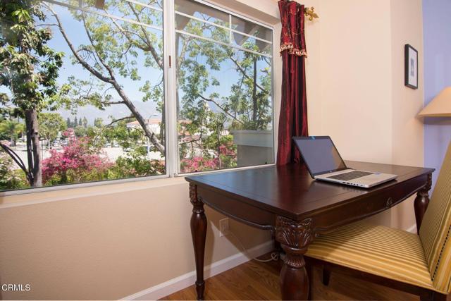 Detail Gallery Image 31 of 42 For 202 S Holliston Ave #301,  Pasadena,  CA 91106 - 3 Beds | 4 Baths