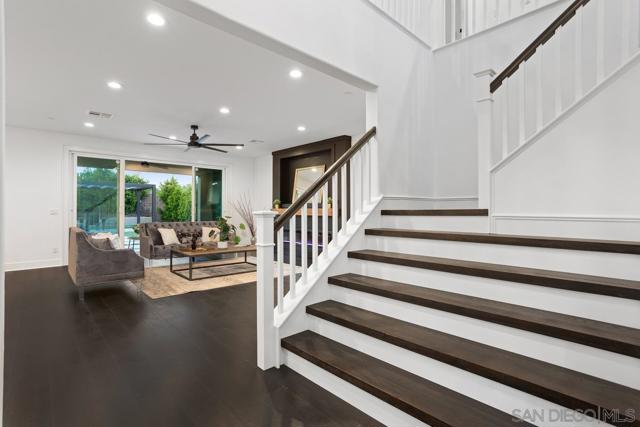 2807 California Poppy Street, Escondido CA: https://media.crmls.org/mediaz/a46c52b7-d2f1-4fa0-b32b-8f59aeacdb27.jpg