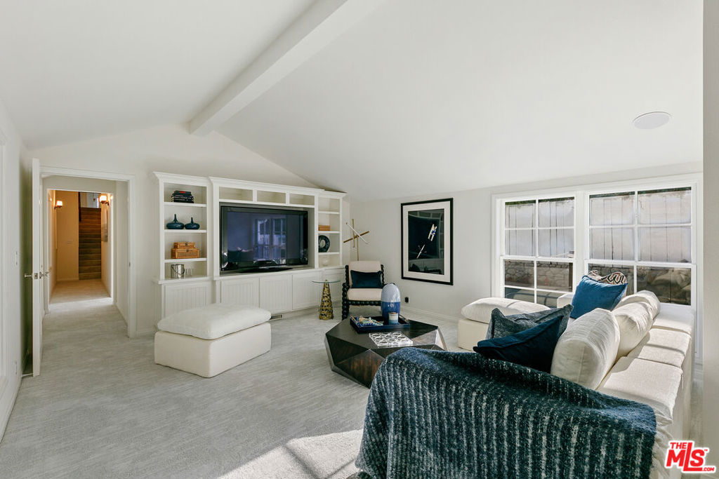 MLS #26862523 image #12