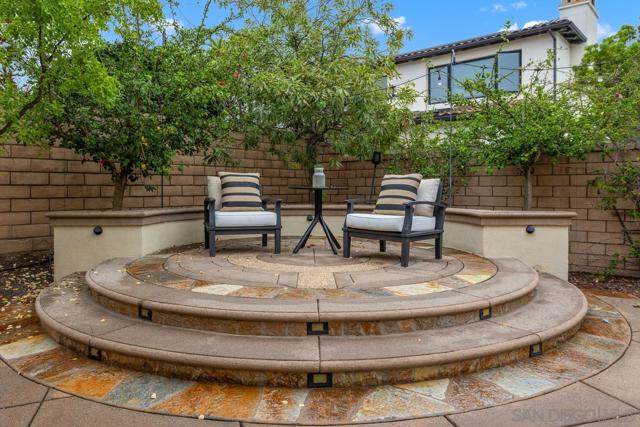 6336 Sagebrush Bend Way, San Diego CA: https://media.crmls.org/mediaz/a46e7632-ff02-4def-a469-6f74ffc75b19.jpg