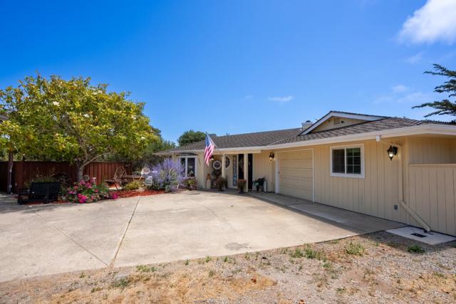 3225 Hillman Lane, Royal Oaks CA: https://media.crmls.org/mediaz/a46ef977-b23a-422e-abe5-2e509fe035a5.jpg