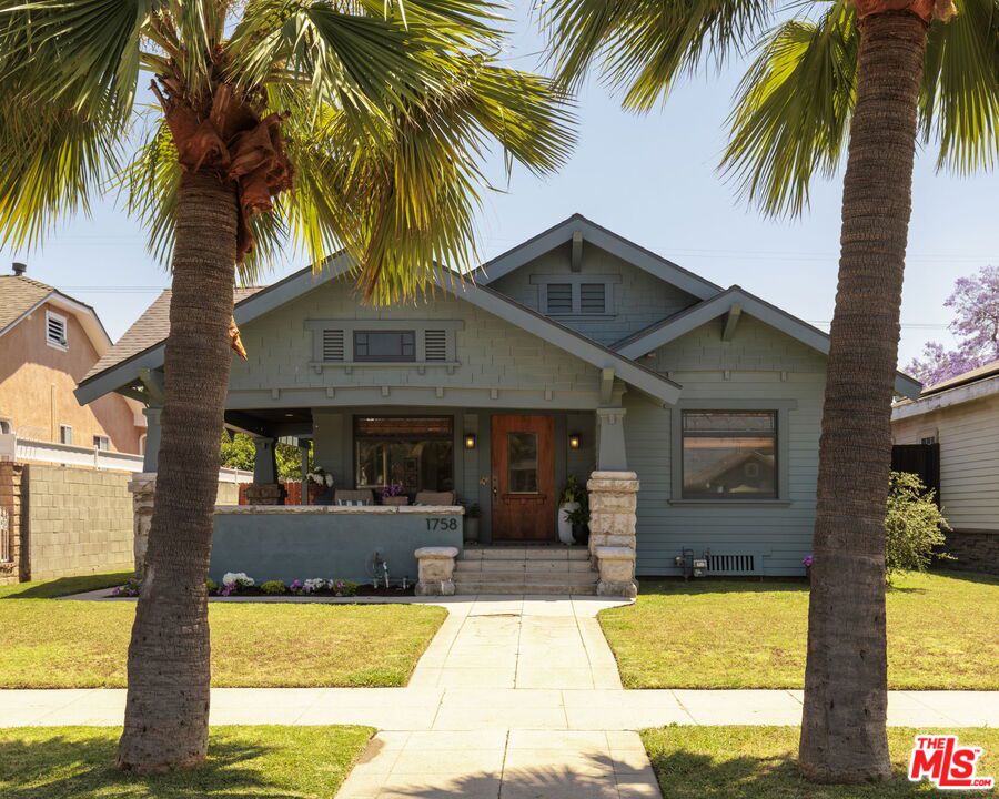 1758 W 41st Drive