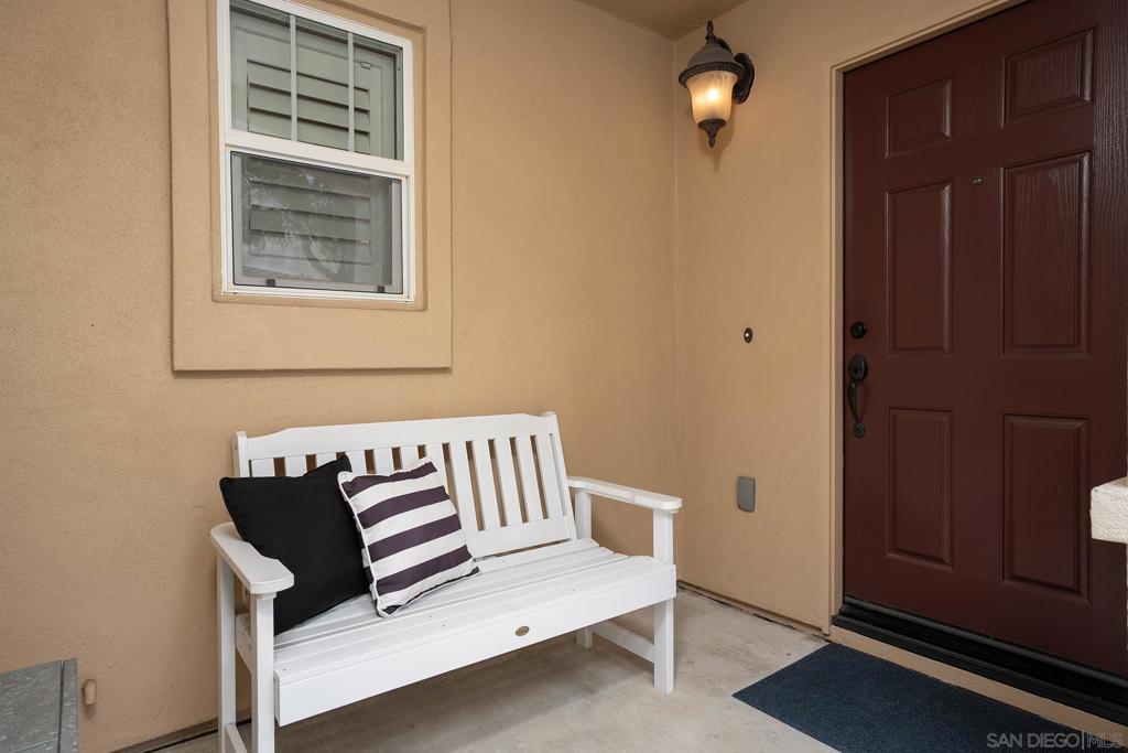 2740 Evans - photo 3