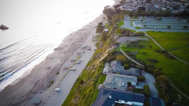 108 Santa Cruz Avenue, Aptos CA: https://media.crmls.org/mediaz/a474c885-0070-446d-9947-859a35f916ed.jpg