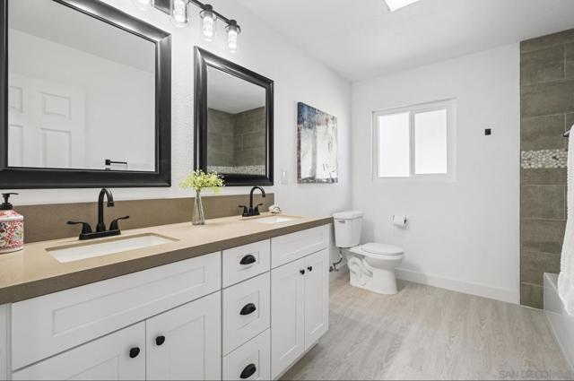 2523 San Vicente Road, Ramona CA: https://media.crmls.org/mediaz/a4750bfa-6ec8-4856-b118-de3978eac7d3.jpg