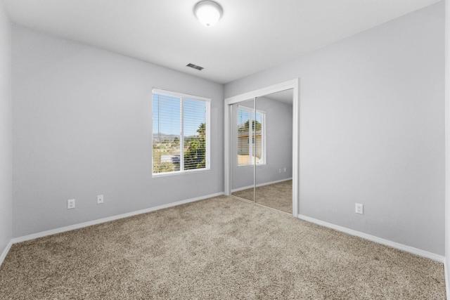Detail Gallery Image 33 of 55 For 209 Journeys End, Vista,  CA 92083 - 4 Beds | 2/1 Baths