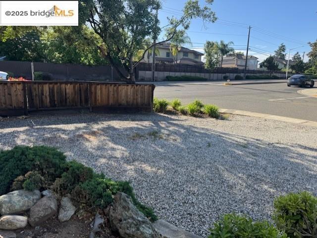 1961 Hemlock, Oakley CA: https://media.crmls.org/mediaz/a4760ee7-a39e-4b7e-800c-5b86979d1896.jpg