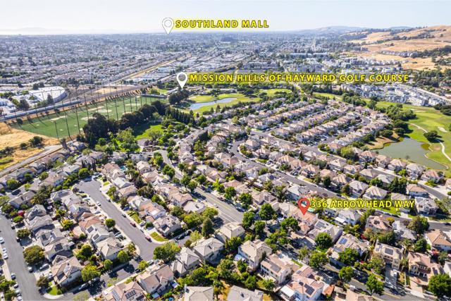 336 Arrowhead Way, Hayward CA: https://media.crmls.org/mediaz/a477a8a7-3779-4bd8-9bf8-c7640e7b80f6.jpg