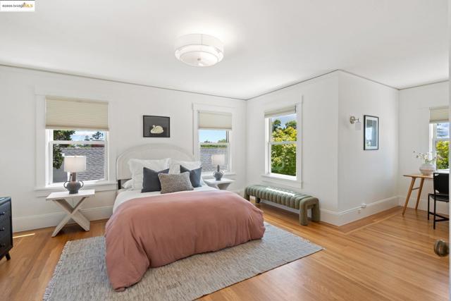 355 Arlington Ave., Berkeley CA: https://media.crmls.org/mediaz/a47838bc-dda2-49a1-8bfb-bb5c2edbca6e.jpg