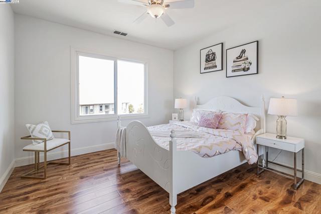 548 Wycombe Ct, San Ramon CA: https://media.crmls.org/mediaz/a4785fff-d703-4e7b-8e88-20291c6a8aaa.jpg