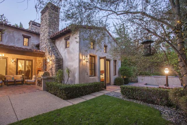 7031 Calle Portone, Rancho Santa Fe CA: https://media.crmls.org/mediaz/a47bf61d-c0e9-48ba-8a13-2c25a9db4192.jpg