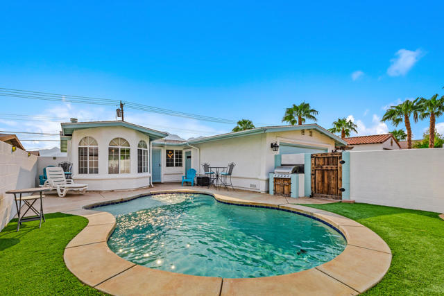 52790 Avenida Obregon, La Quinta CA: https://media.crmls.org/mediaz/a47c2edc-e343-4f1e-8bcf-285f247d06ca.jpg