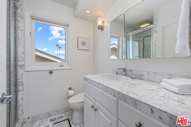 8221 Delgany Avenue, Playa del Rey CA: https://media.crmls.org/mediaz/a47e3710-763d-4dc4-8292-7355cbcb1c44.jpg