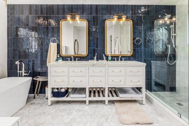 Image 14 of 32 For 40 Spinnaker Way