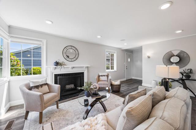 1096 Hawthorne Drive, San Mateo CA: https://media.crmls.org/mediaz/a47fc6ac-3407-4dc6-a01b-060992b8b30e.jpg