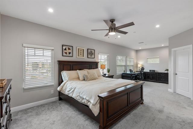 Detail Gallery Image 24 of 34 For 276 Hilltop Dr, Chula Vista,  CA 91910 - 4 Beds | 3/1 Baths