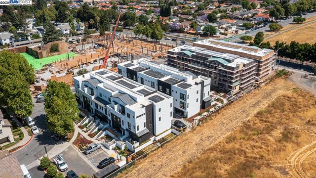 994 Harcot Court, San Jose CA: https://media.crmls.org/mediaz/a4807bff-0a86-4934-a137-68af1043fd6f.jpg