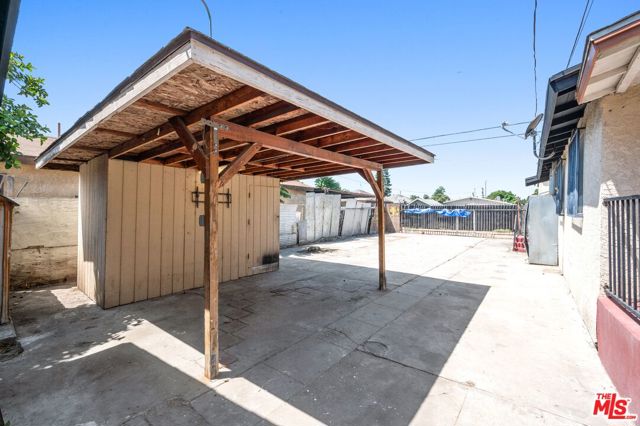 10603 Lou Dillon Avenue, Los Angeles, California 90002, ,Multi-Family,For Sale,Lou Dillon,24426659