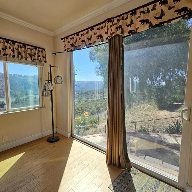 11945 Betsworth Road, Valley Center CA: https://media.crmls.org/mediaz/a48171aa-0500-4541-b998-7c4735a83c94.jpg
