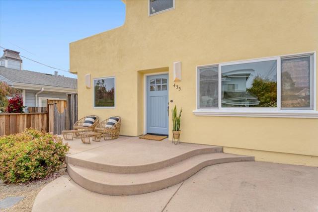 435 Coates Drive, Aptos CA: https://media.crmls.org/mediaz/a481fff0-815e-487d-9856-5edc1b5647f9.jpg