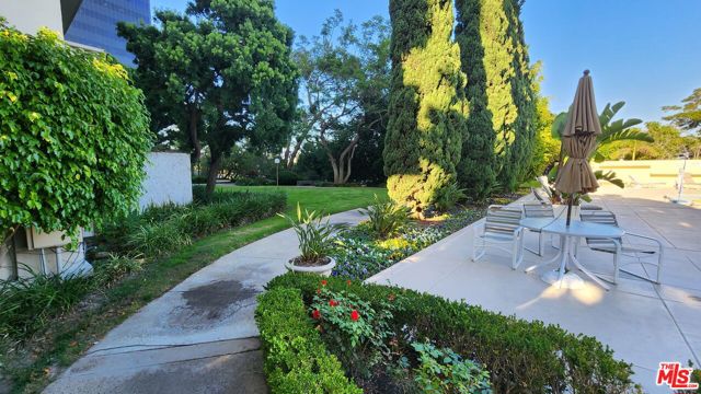 2160 Century Parkway, Los Angeles, California 90067, 1 Bedroom Bedrooms, ,1 BathroomBathrooms,Condominium,For Sale,Century,24394929