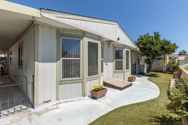 909 Richland Road # 7, San Marcos, California 92069, 2 Bedrooms Bedrooms, ,2 BathroomsBathrooms,Residential,For Sale,909 Richland Road # 7,CRNDP2407374