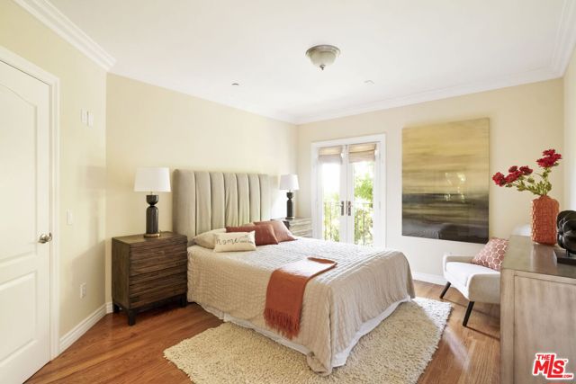 11925 Charnock Road, Los Angeles CA: https://media.crmls.org/mediaz/a4835c59-83d8-4847-8667-1046cca4e5c5.jpg