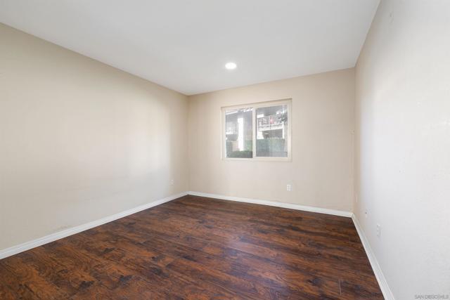 2970 Alta View Dr, San Diego CA: https://media.crmls.org/mediaz/a484fbd4-220b-4f2b-a0d0-27de1b75675f.jpg