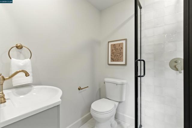 5020 Golden Gate Ave, Oakland CA: https://media.crmls.org/mediaz/a485b505-dfc4-40ed-8291-816dd44e7b53.jpg