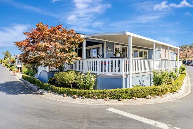 854 Villa Teresa Way, San Jose CA: https://media.crmls.org/mediaz/a486388f-7274-47cf-8fc7-429e17b039fe.jpg