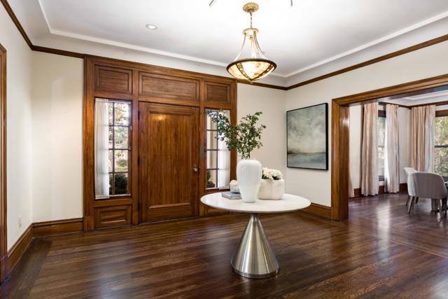 789 University Avenue, Palo Alto CA: https://media.crmls.org/mediaz/a4863baa-c624-40d5-81be-3958a873cb09.jpg