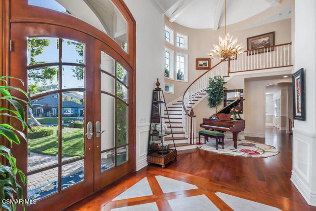 1816 Brittany Park Road, Camarillo CA: https://media.crmls.org/mediaz/a4864c81-5a8d-48a5-bb75-de1259849ead.jpg