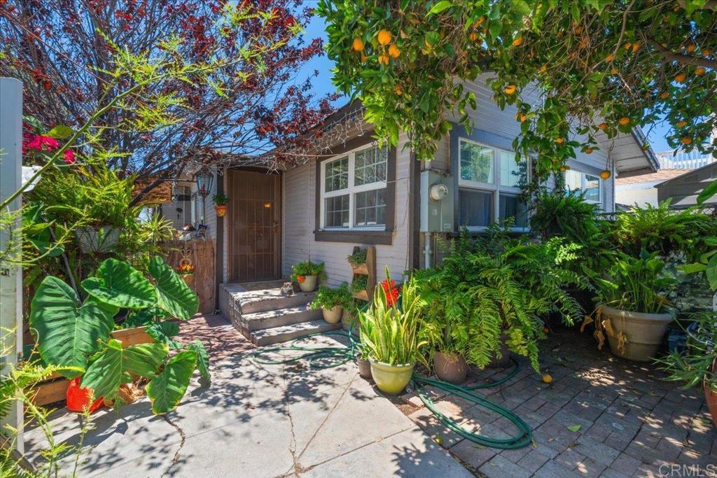 4811 Castle Avenue - photo 2
