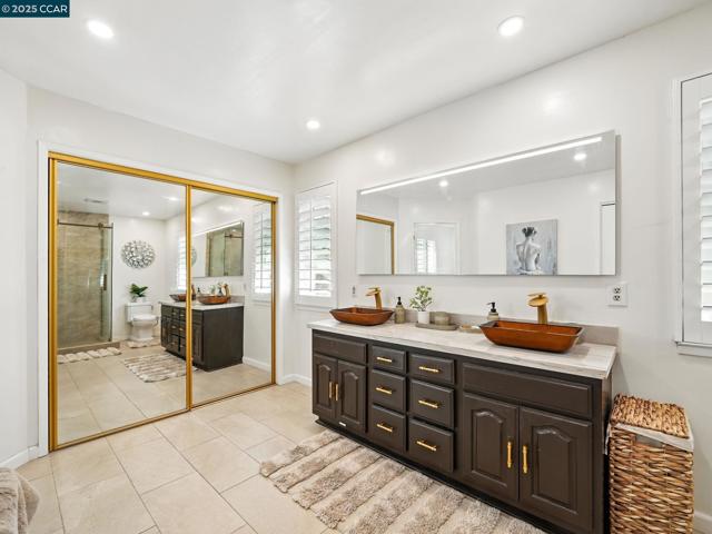 1836 Newell Ave, Walnut Creek CA: https://media.crmls.org/mediaz/a486571e-e3c6-4b23-bf62-d1fefa612fd5.jpg