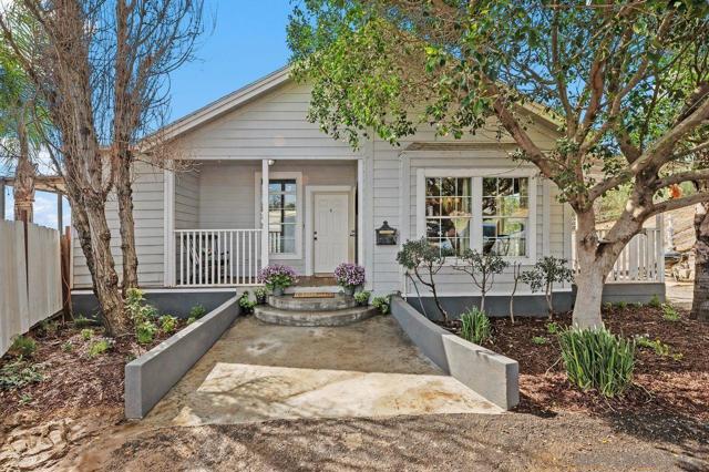 410 WOODLAND LN, El Cajon CA: https://media.crmls.org/mediaz/a486d0fc-ea68-4db2-bbc0-f75f9ffbaf86.jpg