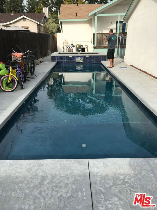 1990 7th Street, La Verne CA: https://media.crmls.org/mediaz/a486fcb2-ec96-4729-8def-16a3052e8cfd.jpg