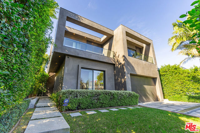 Details for 737 Gardner Street, Los Angeles, CA 90046