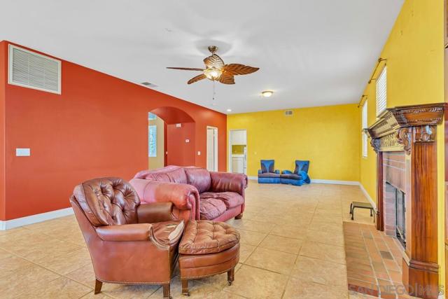 10496 Chaparral Dr, Santee CA: https://media.crmls.org/mediaz/a487d544-4f67-49f2-9db1-01634a5d54ff.jpg