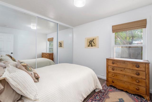 20 Madrone Avenue, Moss Beach CA: https://media.crmls.org/mediaz/a4880177-df5f-48e9-a00d-a40beb714fbe.jpg