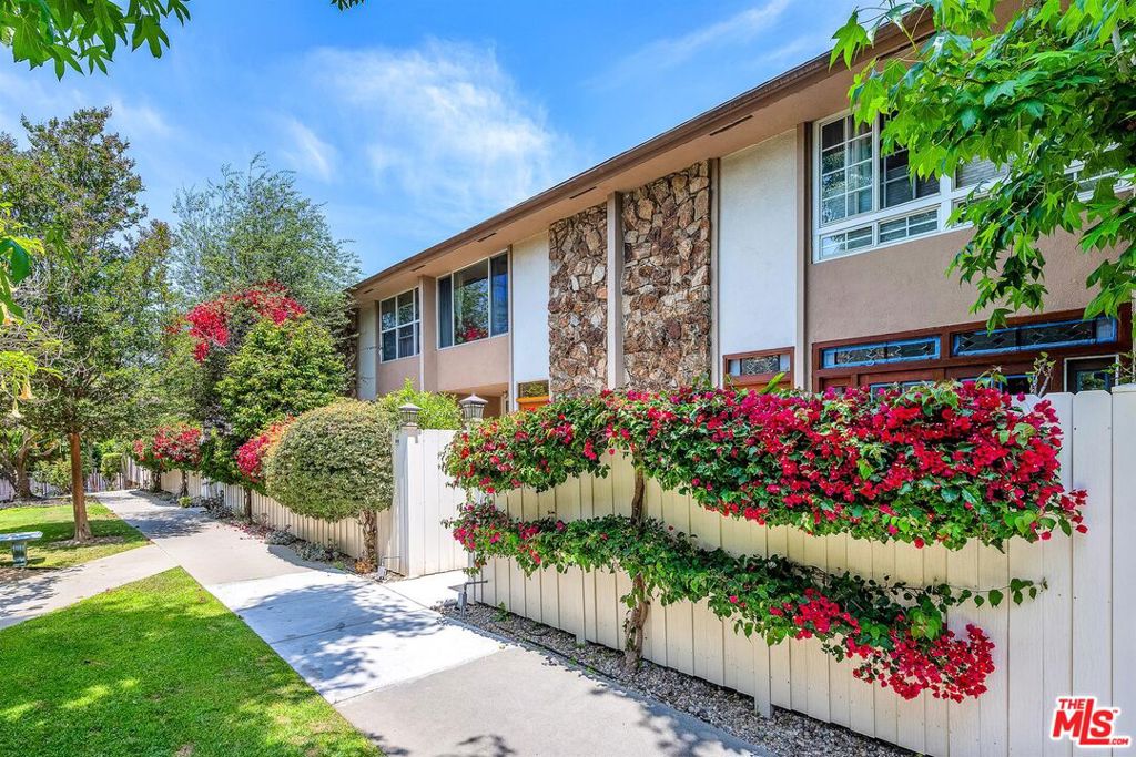 5215 Sepulveda Boulevard #8B