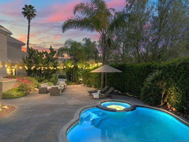 17941 Vista Lomas Dr, Poway CA: https://media.crmls.org/mediaz/a4886a37-6b0d-49db-97a4-ae3dad14140e.jpg