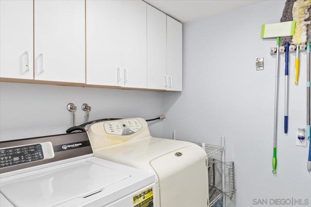 1651 S Juniper, Escondido CA: https://media.crmls.org/mediaz/a48934f3-de16-472a-85a4-37bcf70c9d7f.jpg