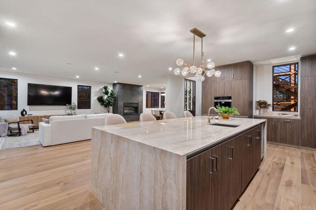 5610 Bellevue Avenue - photo 13