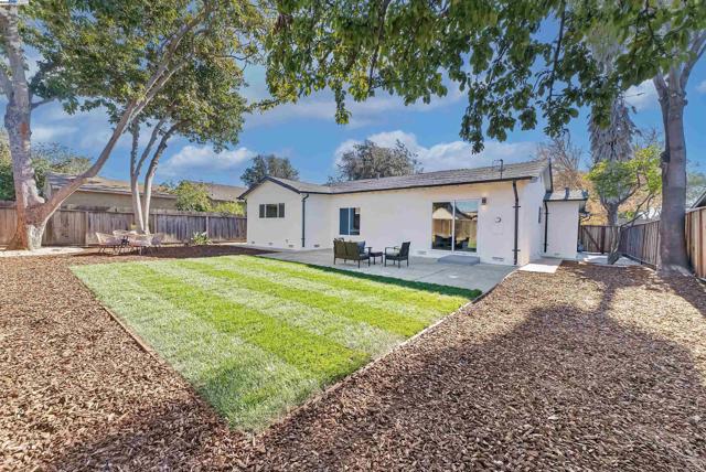 39850 Sundale Dr., Fremont CA: https://media.crmls.org/mediaz/a489fb9c-3766-4fe5-a742-e28740abe8fc.jpg